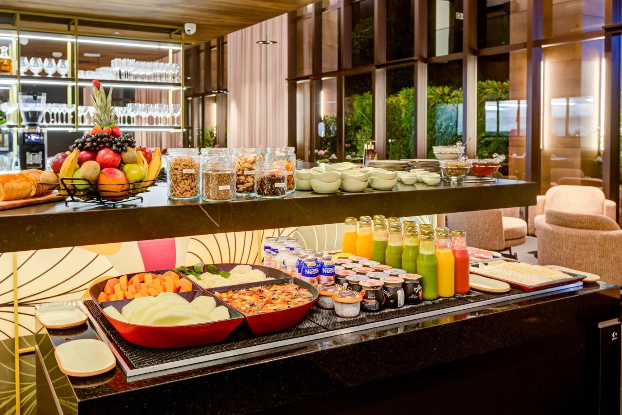 מלון Qoya Sao Paulo Paulista, Curio Collection By Hilton מראה חיצוני תמונה
